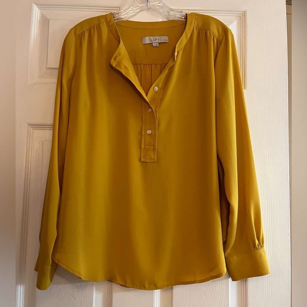 Loft/women’s, yellow/orange, LS, M/Petites